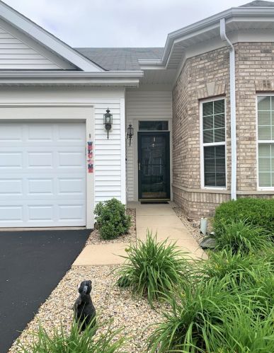 21303 Hidden Lake Ct, Joliet, IL 60403-8801