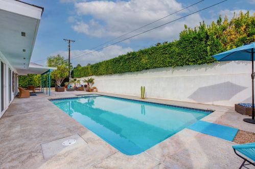 2380 Bellamy Rd, Palm Springs, CA 92262-2527