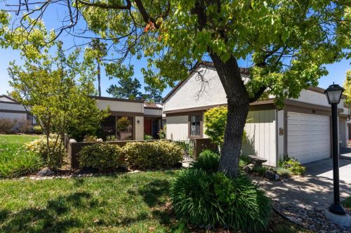 6294 Blauer Ln, San Jose, CA 95135-1406