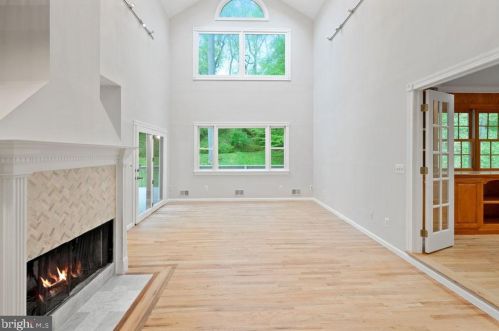 518 State Rd, Princeton NJ  08540-1410 exterior