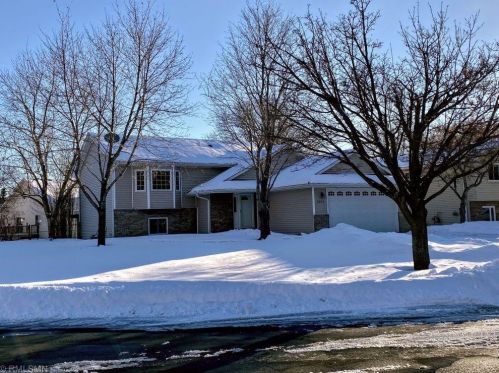 2894 117th Ln, Minneapolis, MN 55433-2801
