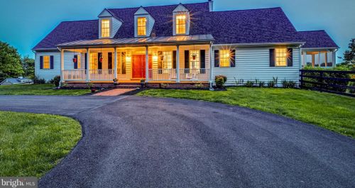 40058 Stagecoach Ln, Leesburg, VA 20175-9050