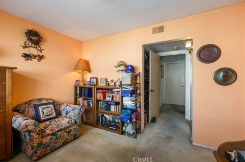 333 Burchett St, Glendale CA  91203-1311 exterior