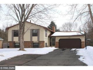 3233 Camelot Dr, Saint Paul MN  55125-2703 exterior