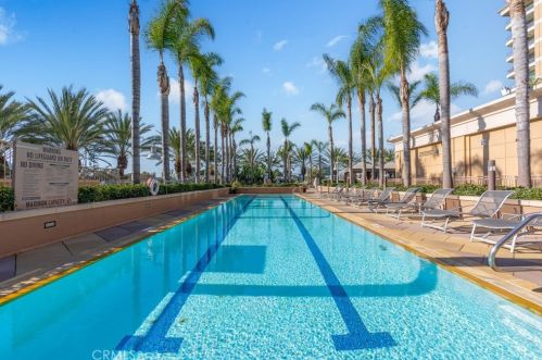 5082 Scholarship, Irvine CA  92612-5695 exterior