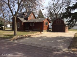 202 4th Ave, Truman, MN 56088-1326