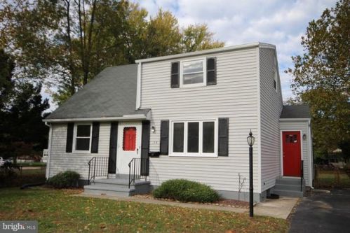 34 Petty Ridge Rd, Trenton, NJ 08620-2419