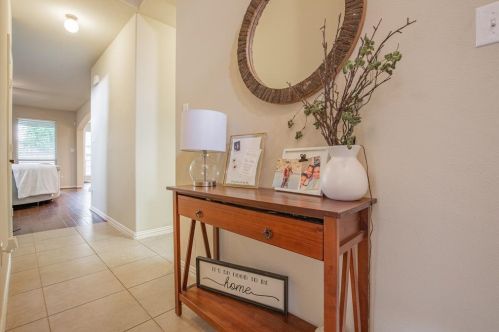 401 Perkins, Argyle TX 76226-5571 exterior