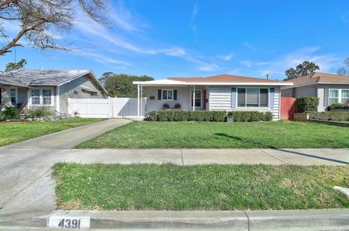 4391 Larchwood Pl, Riverside, CA 92506-1187