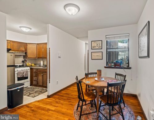 716 10th St, Philadelphia PA 19148-5006 exterior