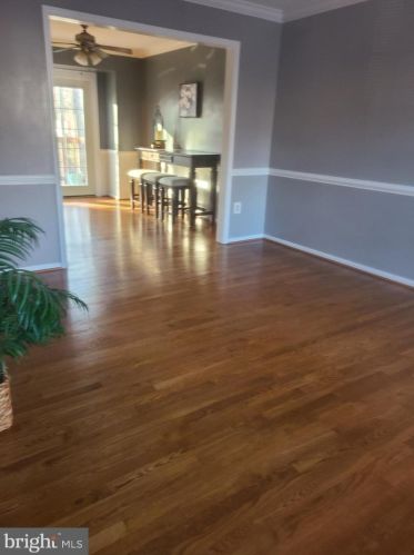 7922 Pebble Brk Ct, Springfield VA  22153-2619 exterior