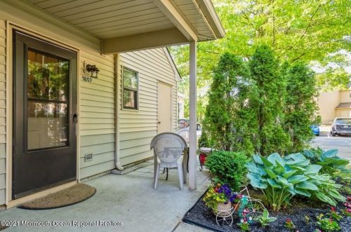1807 Lilly Ln, Jackson Twp, NJ 08527-4143