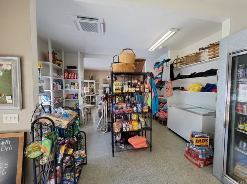 55083 Point Rd, Big Creek, CA 93605-9900