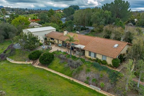 18818 Los Hermanos Ranch Rd, Valley Center, CA 92082-6808