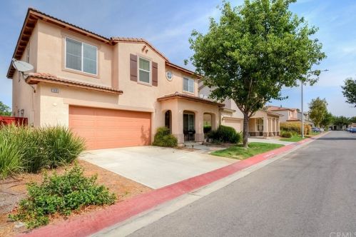 1665 Gilliam Ct, Riverside, CA 92501-4326