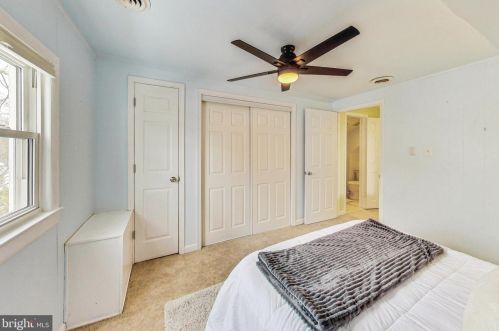 903 Robin Rd, Silver Spring MD  20901-1872 exterior