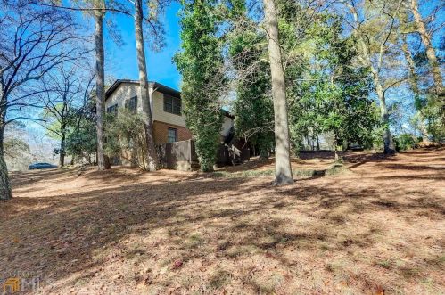 2385 Shadowood Dr, Conyers GA  30094-6143 exterior