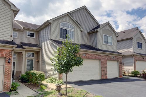3508 Blue Ridge Ct, Carpentersville, IL 60110-3602