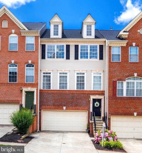 622 Howitzer Ter, Leesburg, VA 20176-6628
