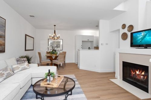 7920 Menton Ave, Anaheim CA  92808-1559 exterior