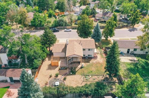 4601 Evanston Way, Aurora CO 80012-1539 exterior