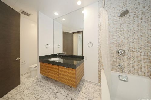 4801 Kahala Ave, Honolulu HI  96816-5231 exterior