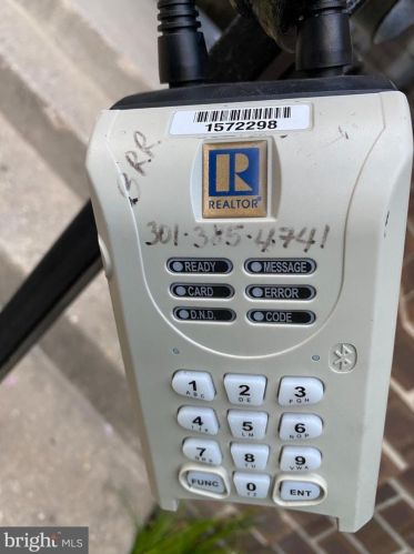 2305 Greenery Ln, Silver Spring MD 20906-3635 exterior