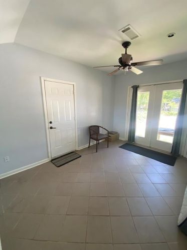 5136 Locke Ave, Fort Worth TX  76107-5516 exterior