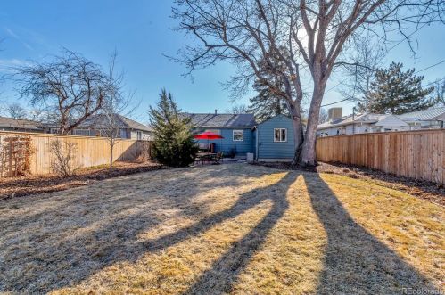 2661 Gaylord St, Denver CO  80205-4619 exterior