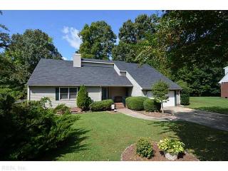 4648 Leeward Dr, Chesapeake, VA 23321-2124