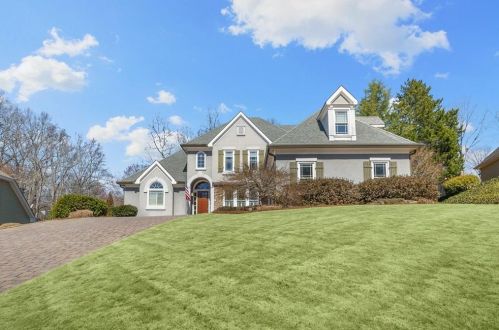 2567 Chestea Dr, Marietta, GA 30066-6916