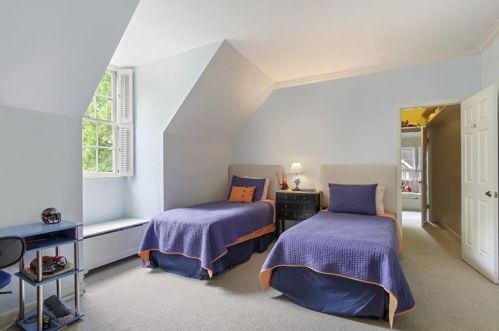 2839 Dover Rd, Atlanta GA  30327-1209 exterior