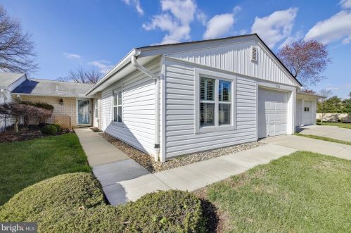 3523 Twin Branches Dr, Silver Spring, MD