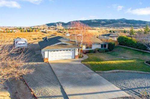19808 Cross Way, Tehachapi, CA 93561-8907