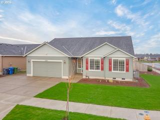 2945 Linfield Ave, Woodburn, OR 97071-6502