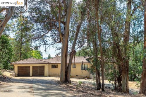 6 Pillon Real, Concord CA  94523-1622 exterior