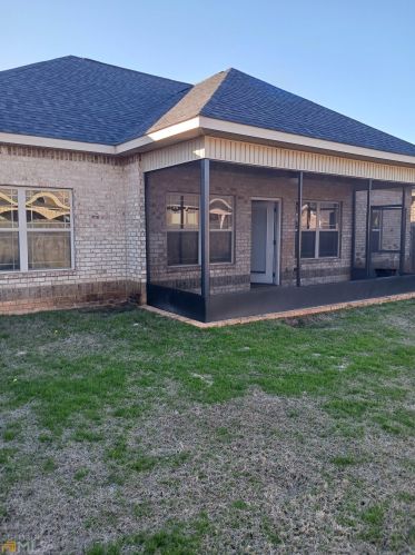 105 Pilgrim Mill Trl, Warner Robins GA  31093 exterior