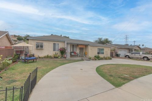 3564 Valley Way, Riverside CA  92509-1447 exterior