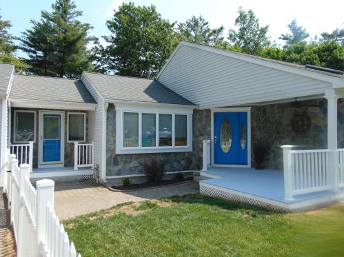 7 Hillcrest Ln, Londonderry, NH 03053-2243
