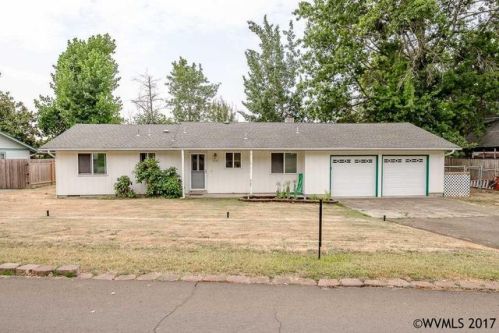 3756 26 St, Albany OR  97321-9327 exterior