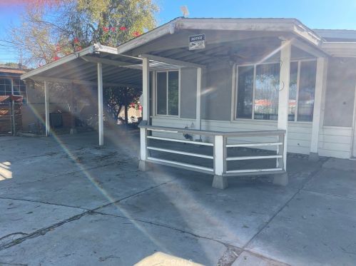 6190 Jurupa Ave, Riverside CA  92504-1131 exterior