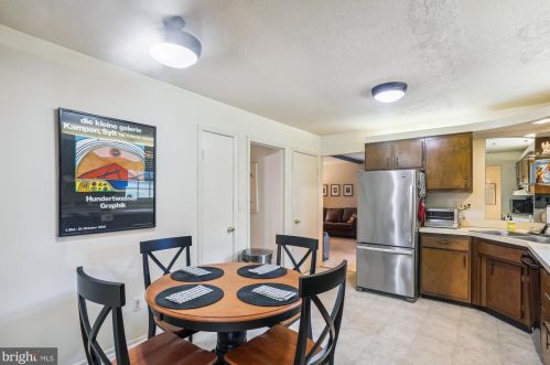 12313 Palermo Dr, Silver Spring MD 20904-1849 exterior