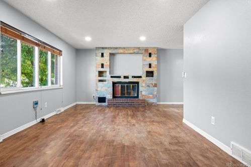 15250 13th Ave, Denver, CO 80011-6926