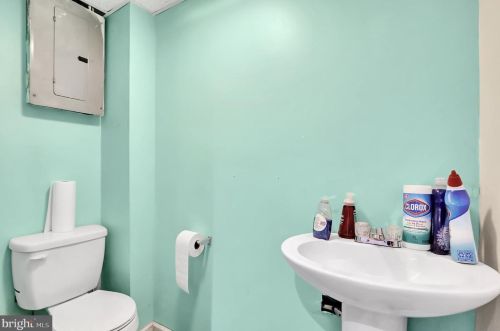 1378 Valley Rd, Berkeley Springs WV  25411-4801 exterior