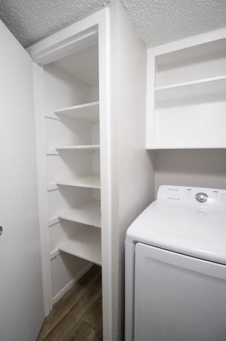 2024 Clubview Dr, Carrollton TX 75006-1704 exterior