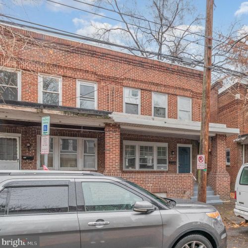 2327 Penn St, Harrisburg, PA 17110-1046