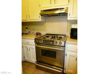 1119 Llewellyn Ave, Norfolk VA  23507-1850 exterior