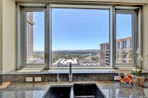 5144 Scholarship, Irvine CA  92612-5696 exterior