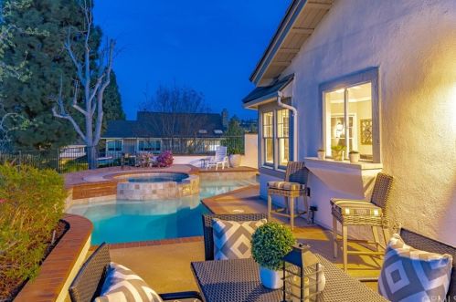 611 Frontier Ct, Anaheim CA  92807-4731 exterior