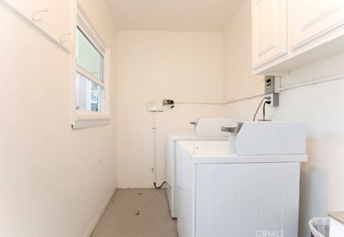 1100 Verdugo Rd, Glendale CA  91208-2918 exterior